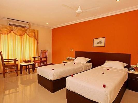Silver Sands Residency
